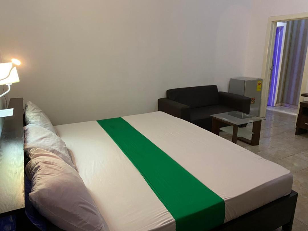 Hgl Guest House 이스트 레곤 외부 사진