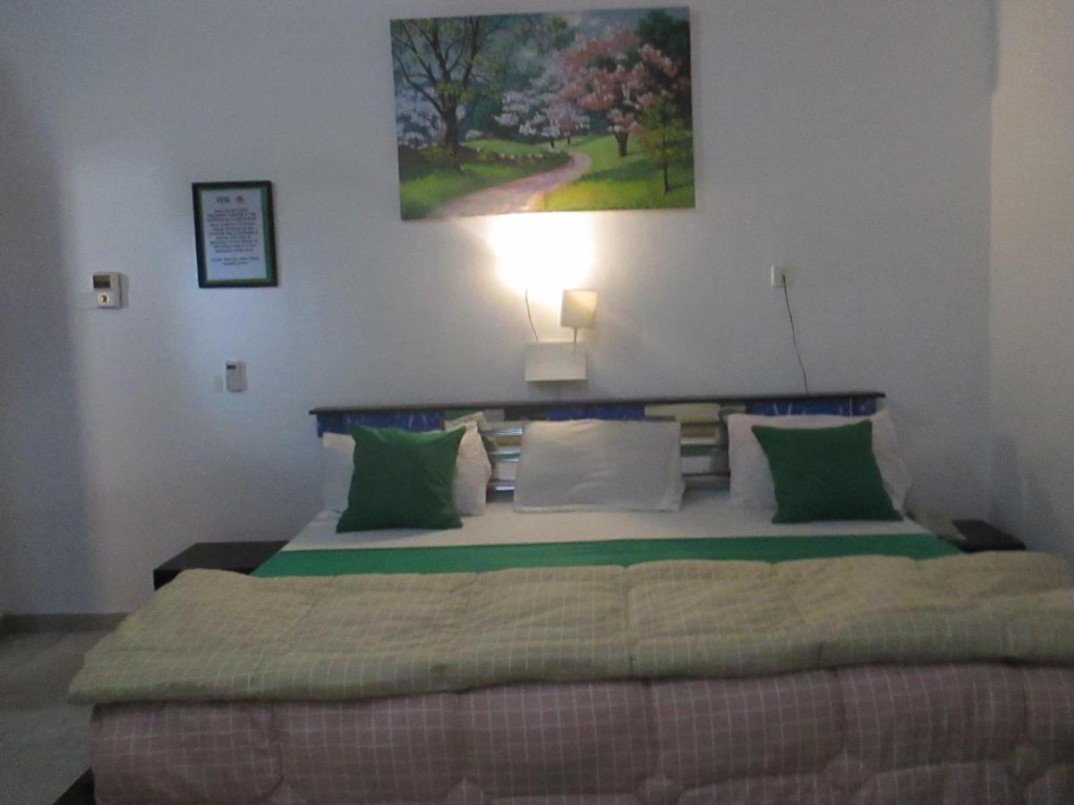 Hgl Guest House 이스트 레곤 외부 사진