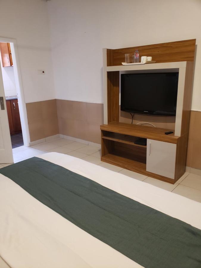 Hgl Guest House 이스트 레곤 외부 사진